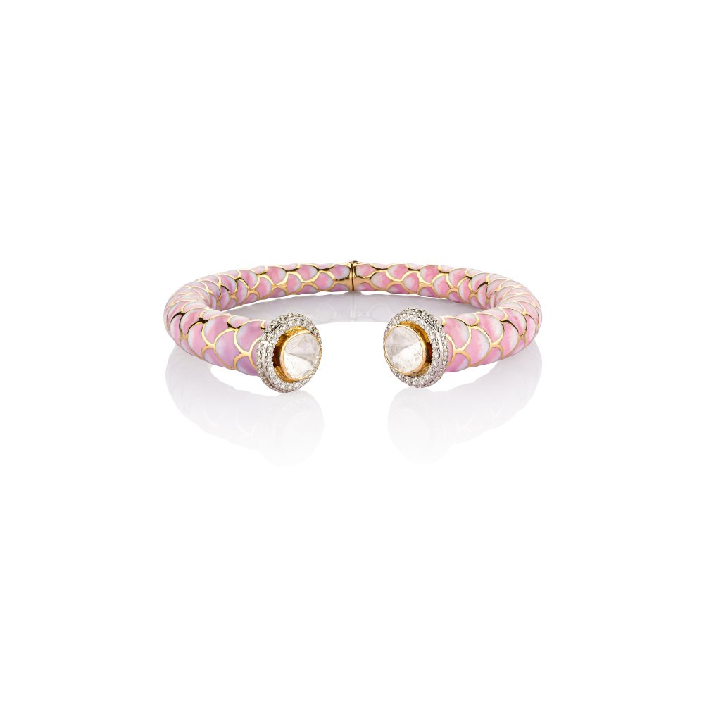 DIFFERENT TYPES OF BRACELETS