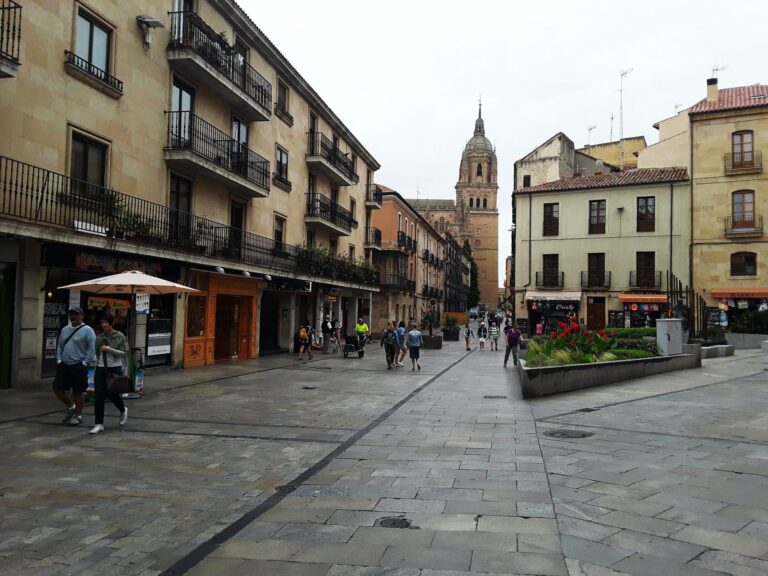 10 Tips for Learning Spanish Before Traveling to Barcelona